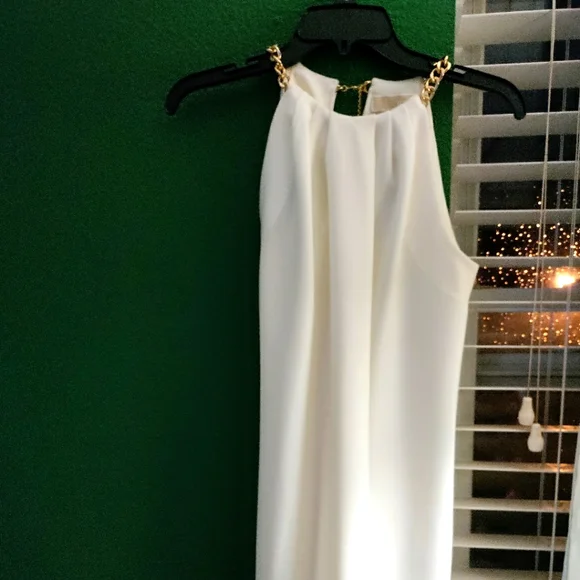 MICHAEL KORS White with gold chain at neckline dress